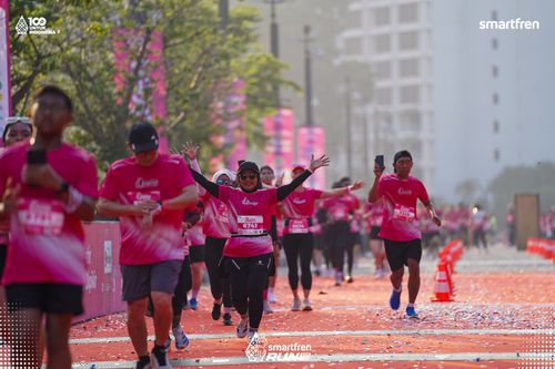 Race photo from Smartfren Run 2025 