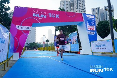 Race photo from Nu Skin Run 10K