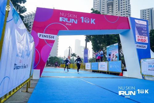 Race photo from Nu Skin Run 10K