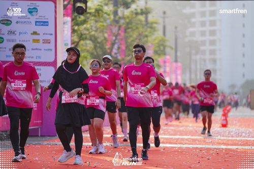 Race photo from Smartfren Run 2025 