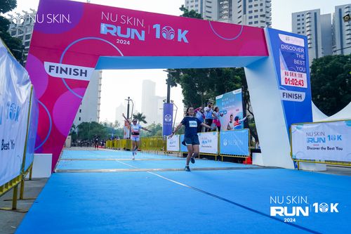 Race photo from Nu Skin Run 10K