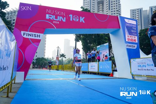 Race photo from Nu Skin Run 10K