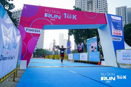 Race photo from Nu Skin Run 10K