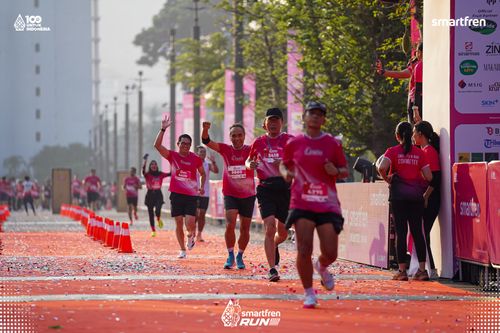 Race photo from Smartfren Run 2025 