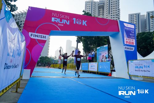 Race photo from Nu Skin Run 10K