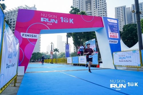 Race photo from Nu Skin Run 10K