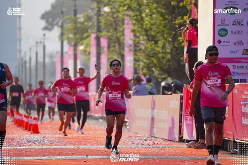 Race photo from Smartfren Run 2025 