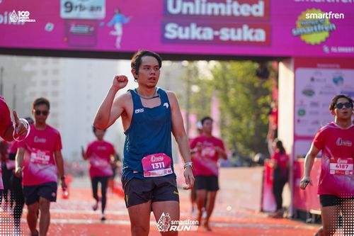 Race photo from Smartfren Run 2025 
