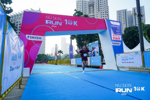 Race photo from Nu Skin Run 10K