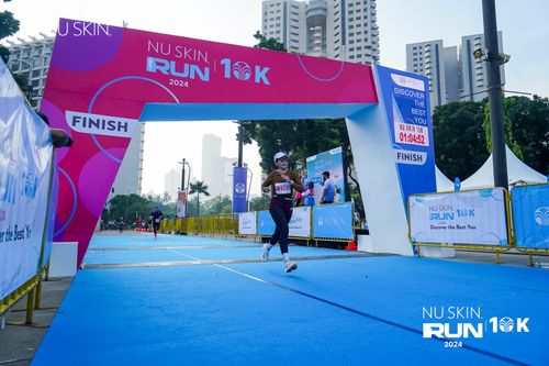 Race photo from Nu Skin Run 10K