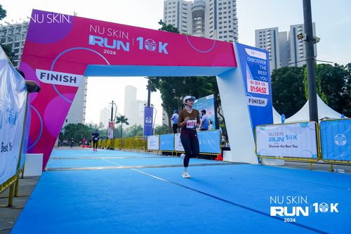 Race photo from Nu Skin Run 10K