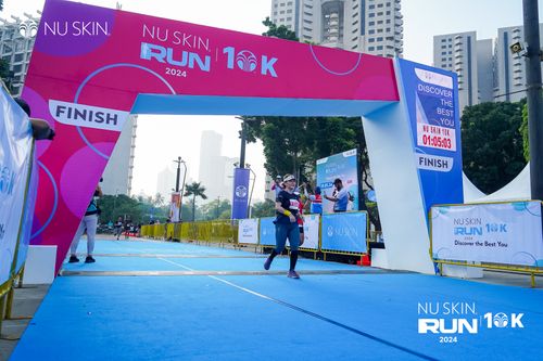 Race photo from Nu Skin Run 10K