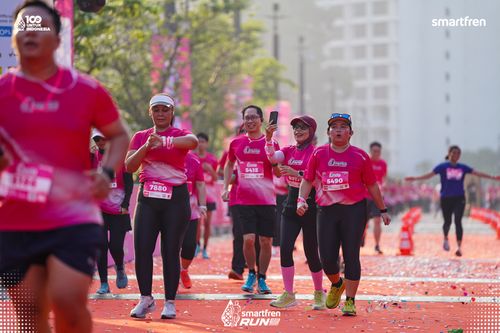 Race photo from Smartfren Run 2025 