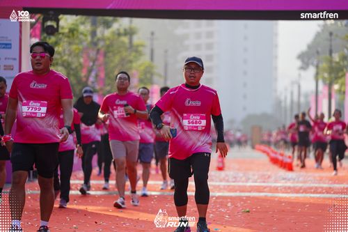 Race photo from Smartfren Run 2025 