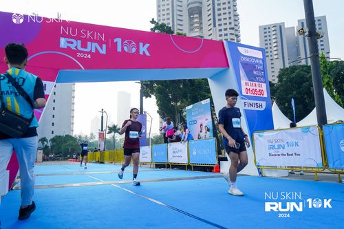 Race photo from Nu Skin Run 10K