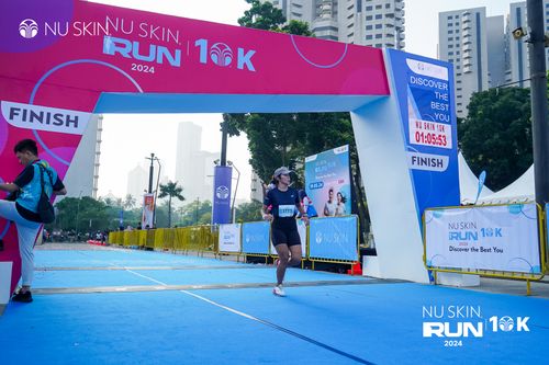Race photo from Nu Skin Run 10K