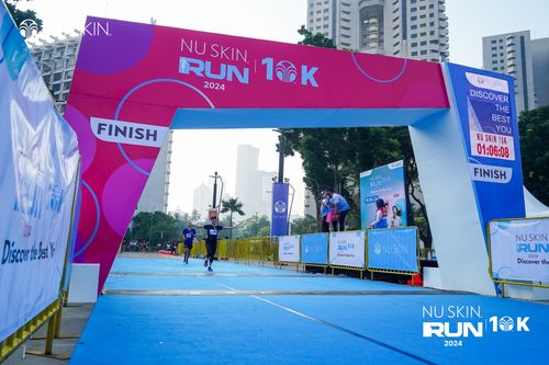 Race photo from Nu Skin Run 10K