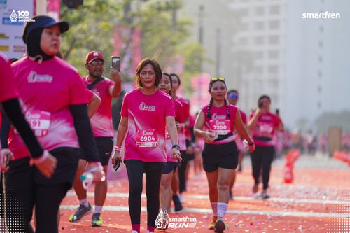 Race photo from Smartfren Run 2025 