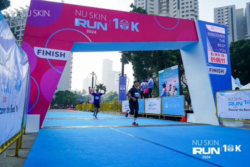 Race photo from Nu Skin Run 10K