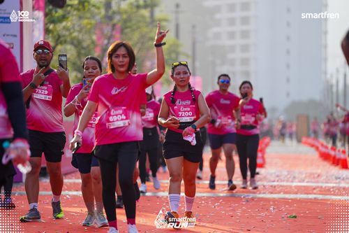 Race photo from Smartfren Run 2025 