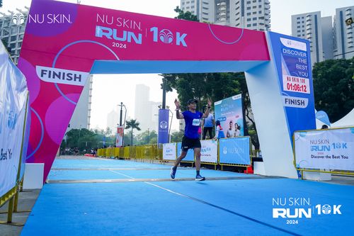 Race photo from Nu Skin Run 10K