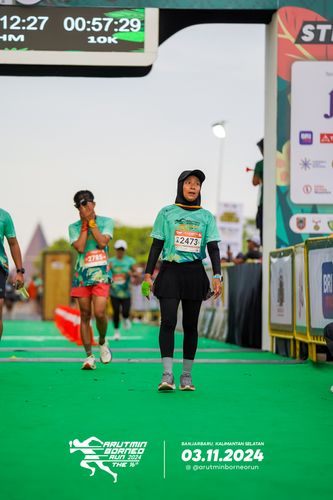 Race photo from Arutmin Borneo Run 2024