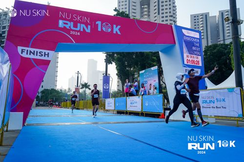 Race photo from Nu Skin Run 10K