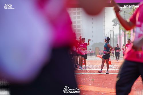 Race photo from Smartfren Run 2025 