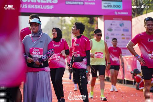 Race photo from Smartfren Run 2025 