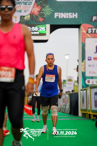 Race photo from Arutmin Borneo Run 2024