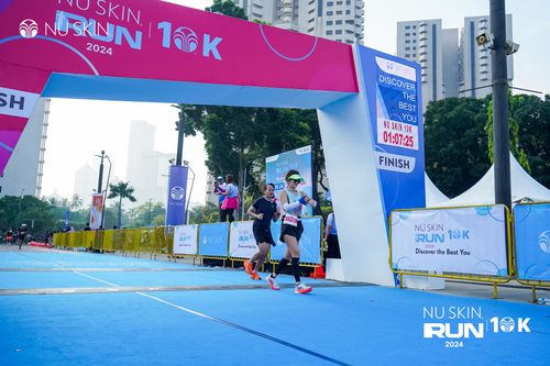 Race photo from Nu Skin Run 10K