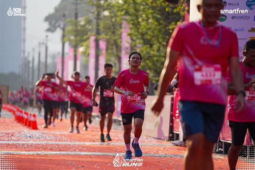 Race photo from Smartfren Run 2025 