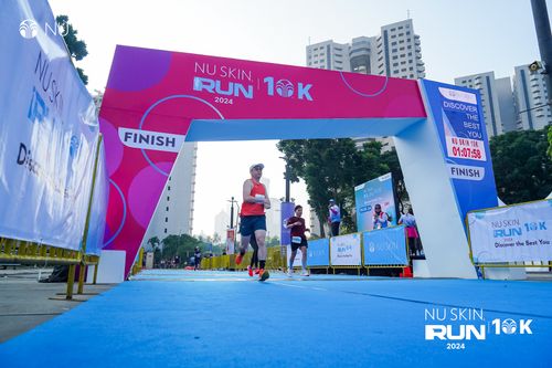 Race photo from Nu Skin Run 10K