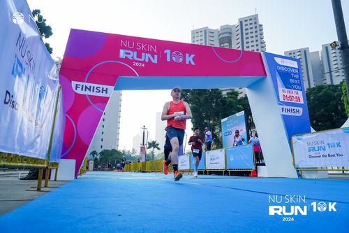 Race photo from Nu Skin Run 10K