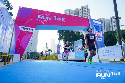 Race photo from Nu Skin Run 10K