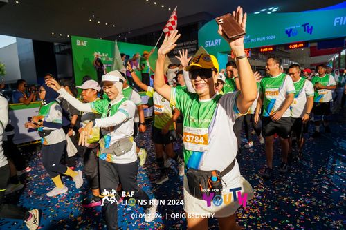 Race photo from BAF LIONS RUN 2024