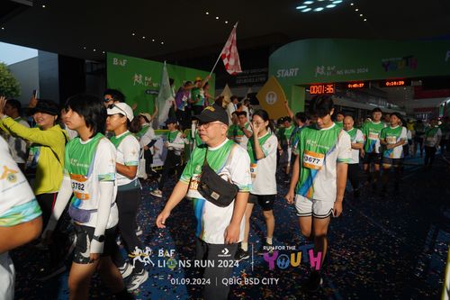 Race photo from BAF LIONS RUN 2024