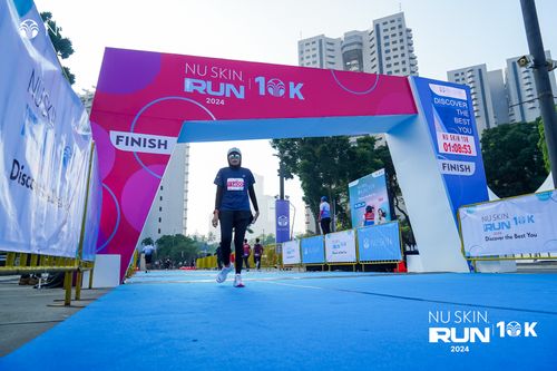 Race photo from Nu Skin Run 10K
