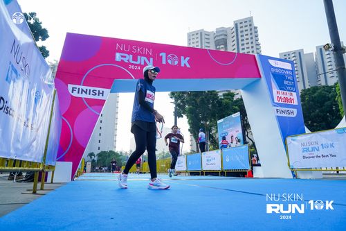 Race photo from Nu Skin Run 10K