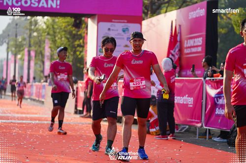 Race photo from Smartfren Run 2025 