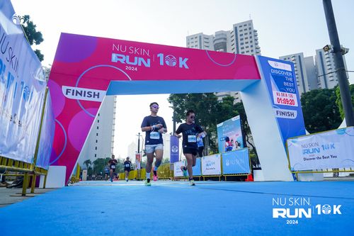 Race photo from Nu Skin Run 10K