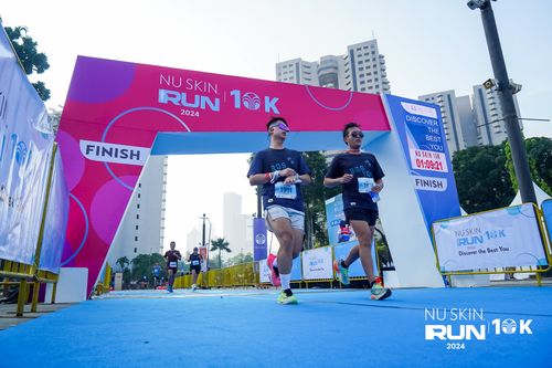 Race photo from Nu Skin Run 10K