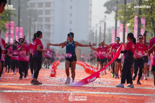 Race photo from Smartfren Run 2025 