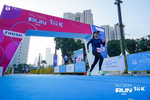 Race photo from Nu Skin Run 10K