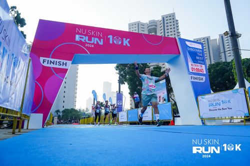 Race photo from Nu Skin Run 10K