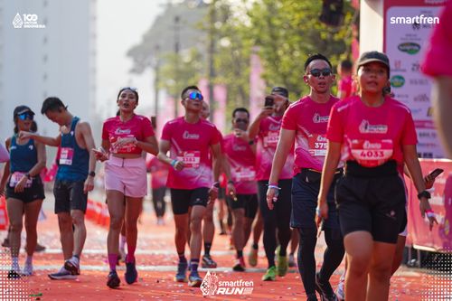 Race photo from Smartfren Run 2025 