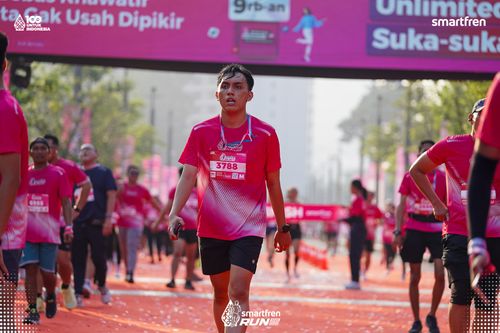Race photo from Smartfren Run 2025 