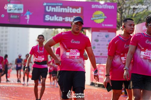 Race photo from Smartfren Run 2025 