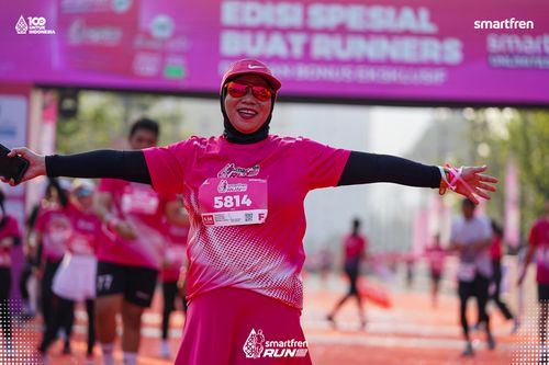 Race photo from Smartfren Run 2025 