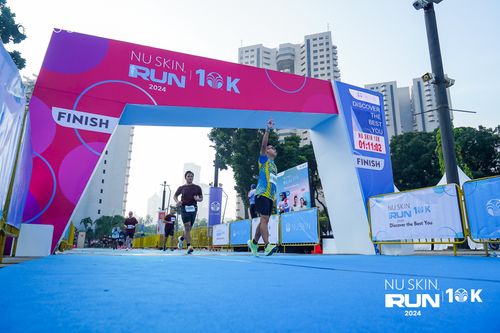 Race photo from Nu Skin Run 10K